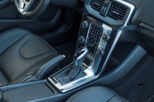 Volvo V40 R-Design - model year 2016, interior