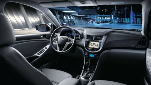 hyundai-accent-blue-sedan-interior