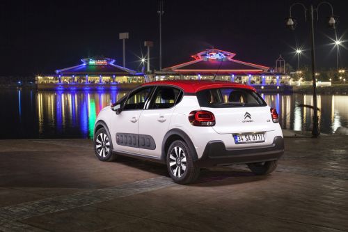 1480330477_citroen_c3_lr__35_