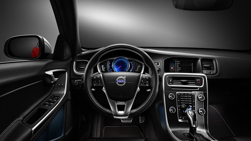 s60_interior_1