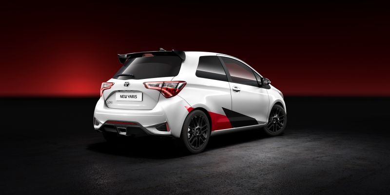 Yeni Yaris (2)