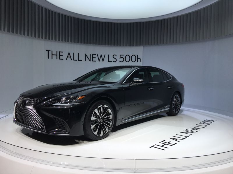 Lexus LS 500h -2