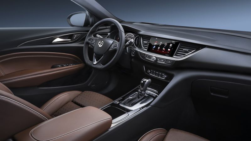 2017insignia10