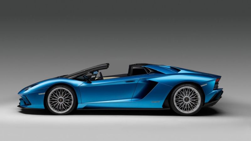 2018lamborghiniaventadorsroadster3-1000x562