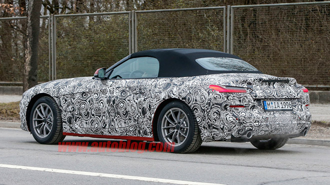 2019-BMW-Z4-109