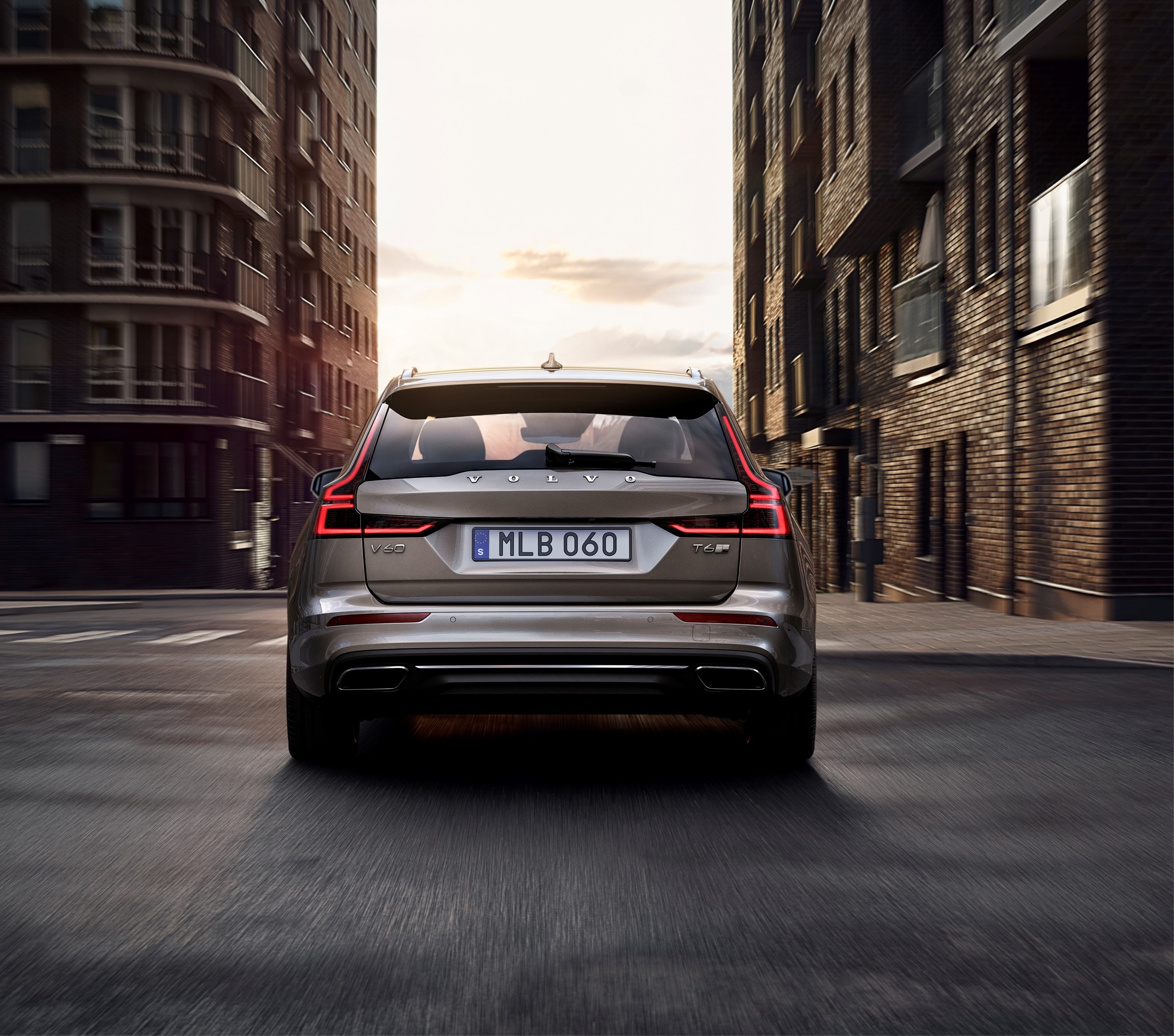 New Volvo V60 exterior