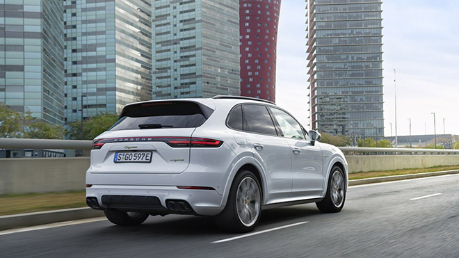 2019porschecayenneehybrid5