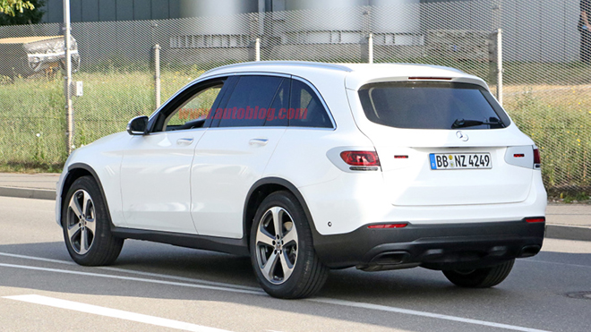 Mercedes-Benz-GLC-Class-103