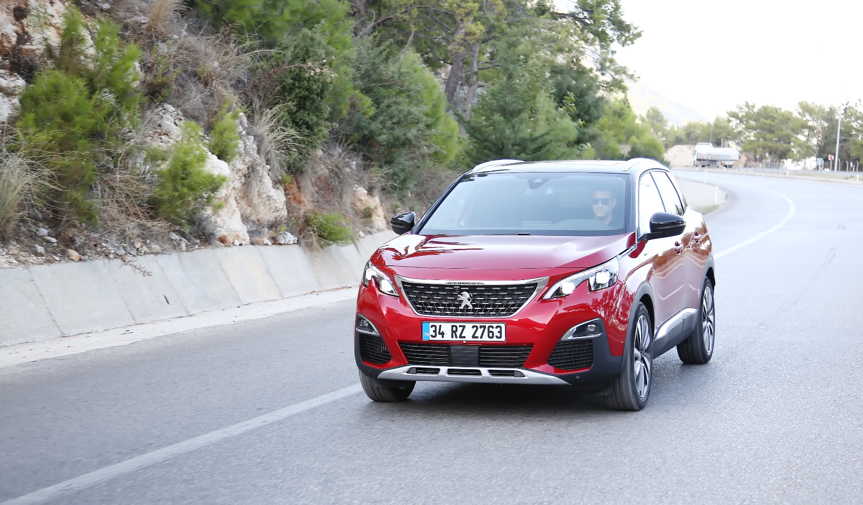 Yeni SUV Peugeot 3008_01