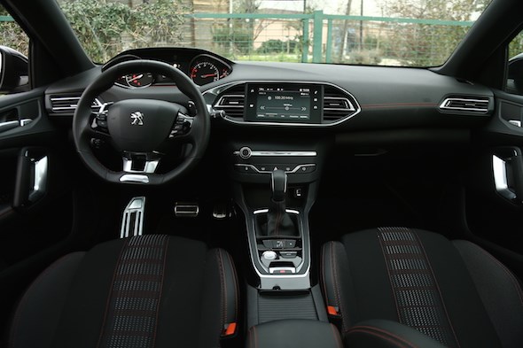 20180116105900666_peugeot 308 (5)