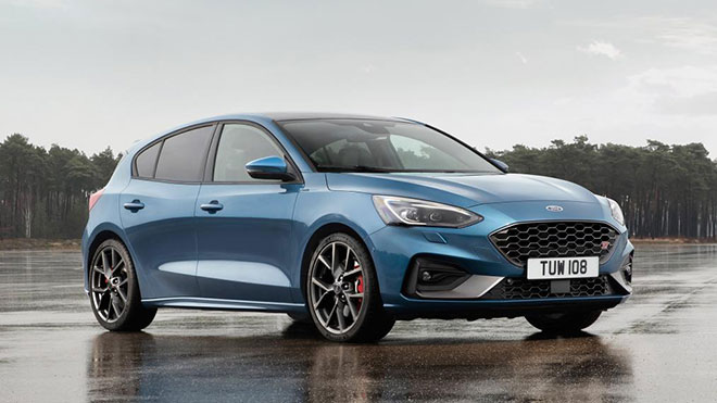 tum-ihtisamiyla-2019-ford-focus-st-ve-one-cikan-ozellikleri-video-12