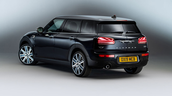 2020-Mini-Clubman-105