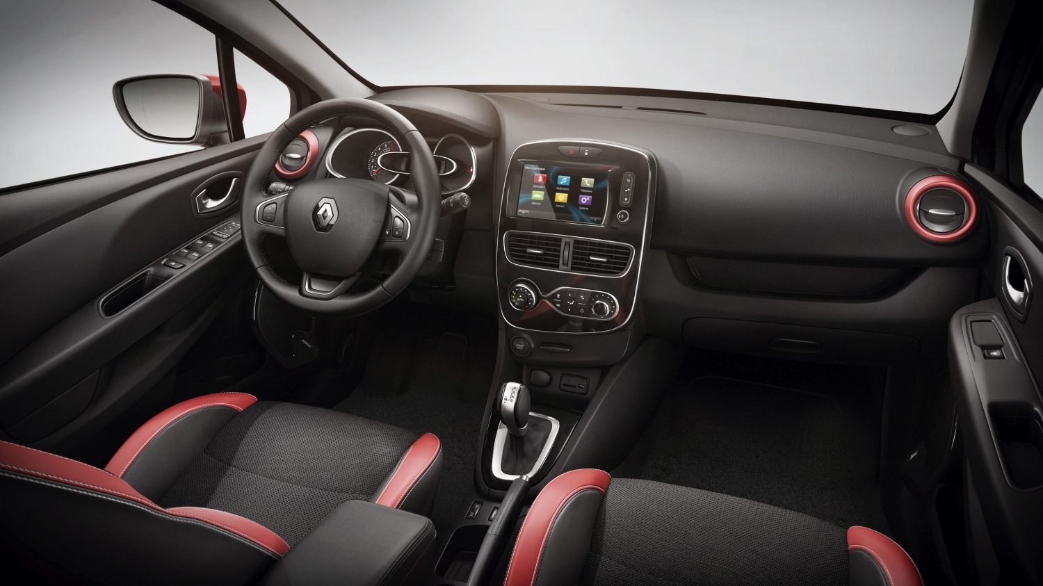 renault-clio-estate-k98-ph2-design-interior-gallery-001.jpg.ximg.l_full_m.smart