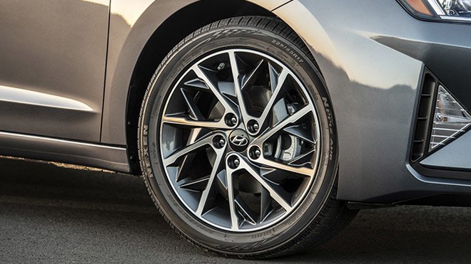 2019hyundaielantra9