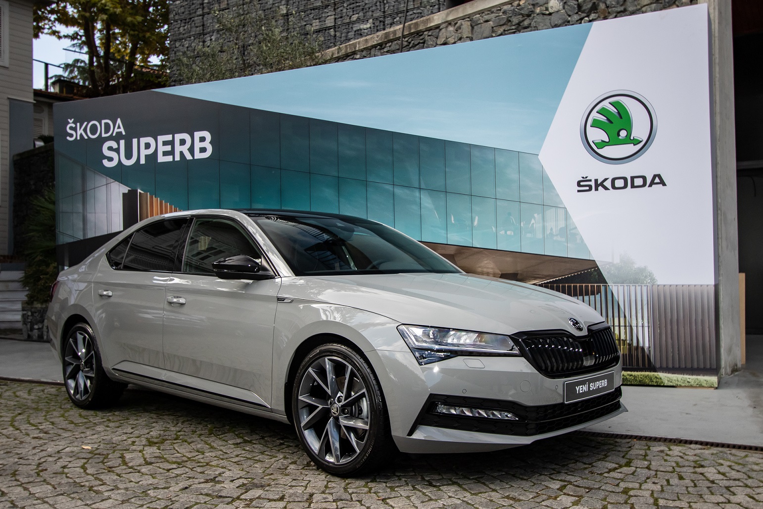 Skoda Superb (2)