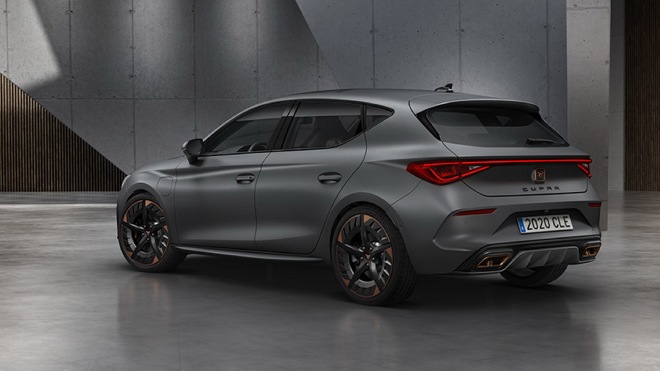 2020-cupra-leon-2