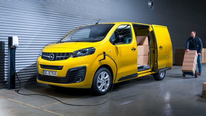 opel-vivaro-e-5