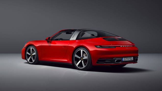 2021-Porsche-911-Targa-4-3