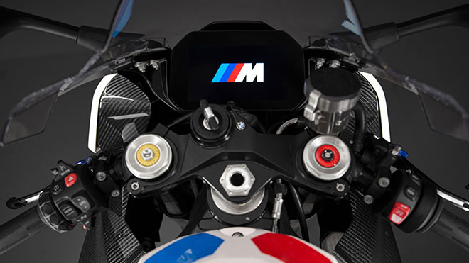 karsinizda-ilk-m-serisi-yaris-motosikleti-bmw-m1000rr-14