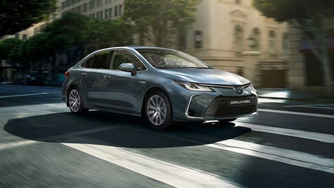 yeni-toyota-corolla-hybrid-modelinin-one-cikan-ozellikleri-ve-turkiye-fiyati-1