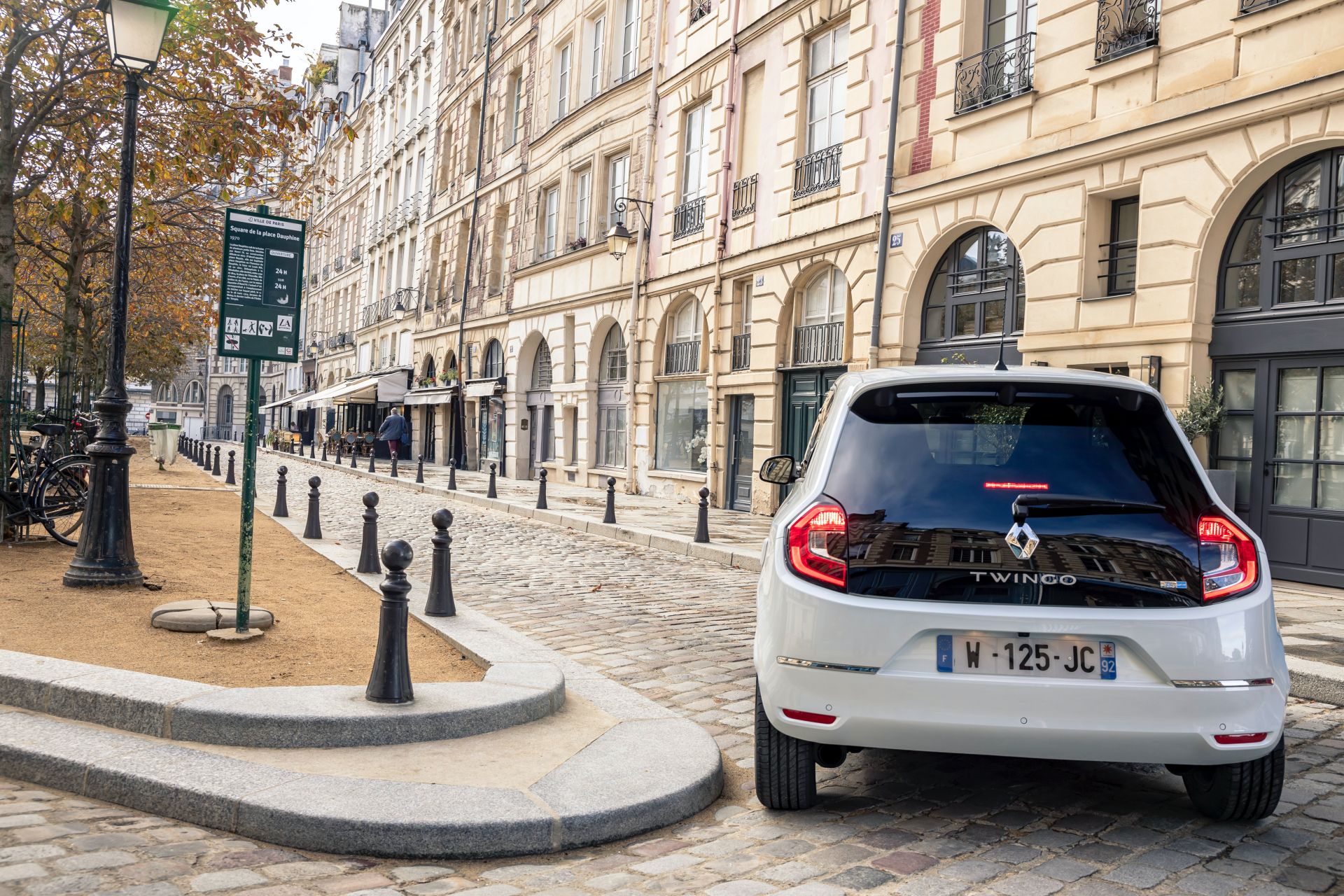 2021-Renault-Twingo-Electric-8