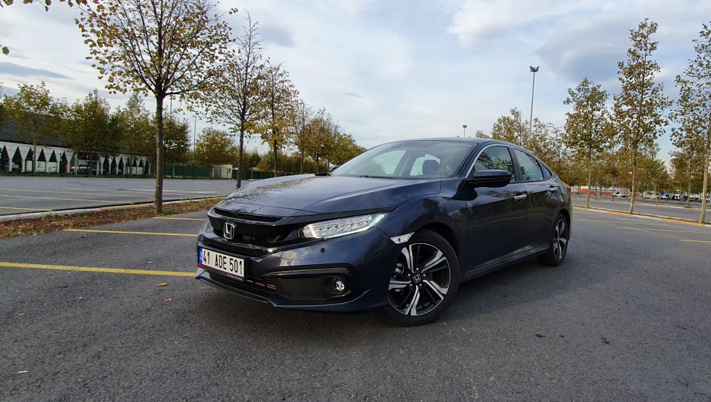 Honda-Civic-Sedan-1.5-Turbo-CVT-testi-otogundem-5