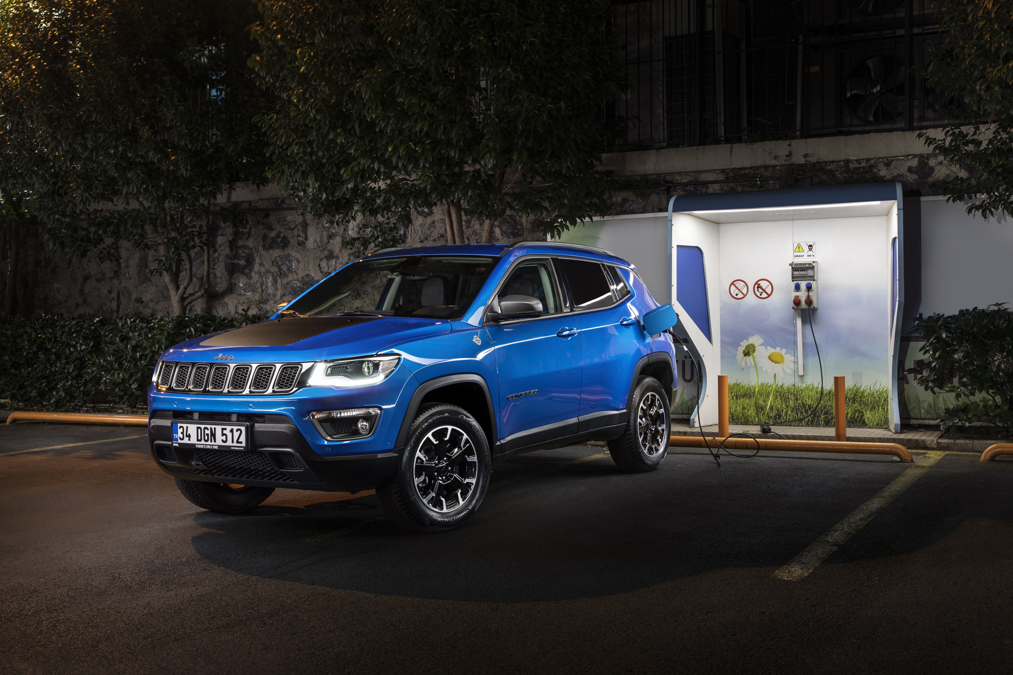 Jeep Compass 4xe-3