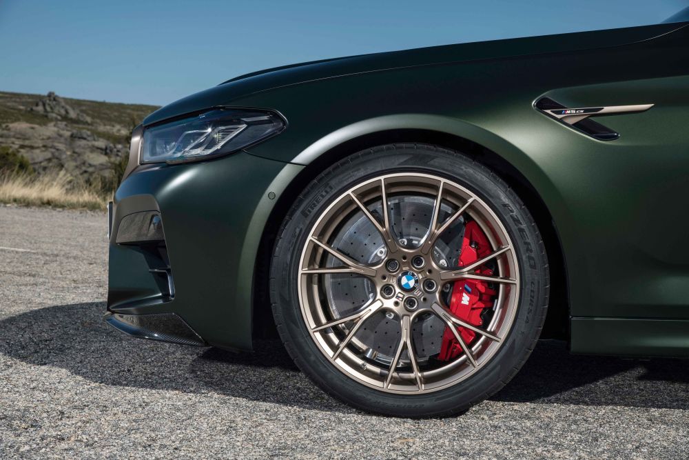 Yeni BMW M5 CS Detay