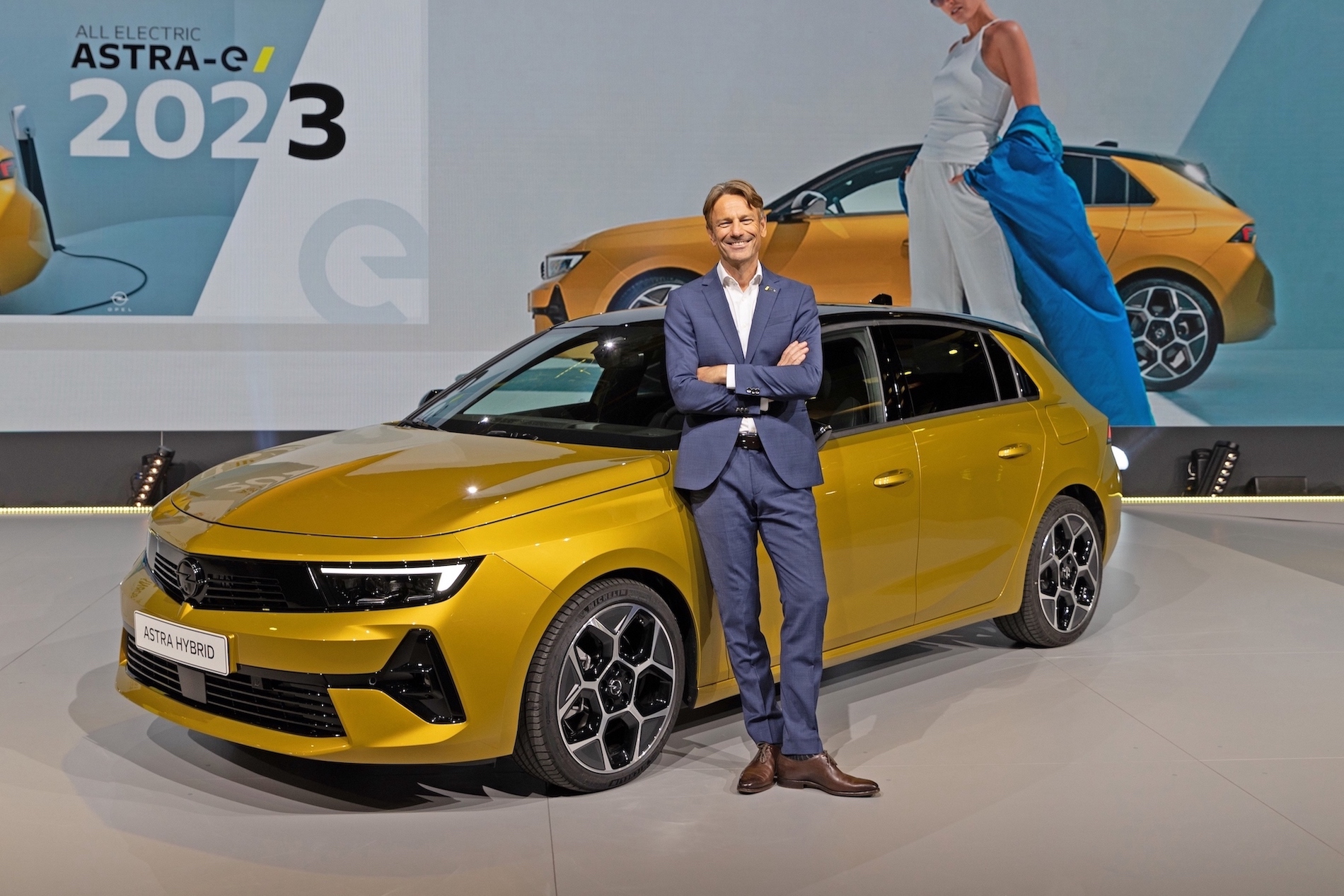 Uwe Hochgeschurtz, Opel Automobile GmbH