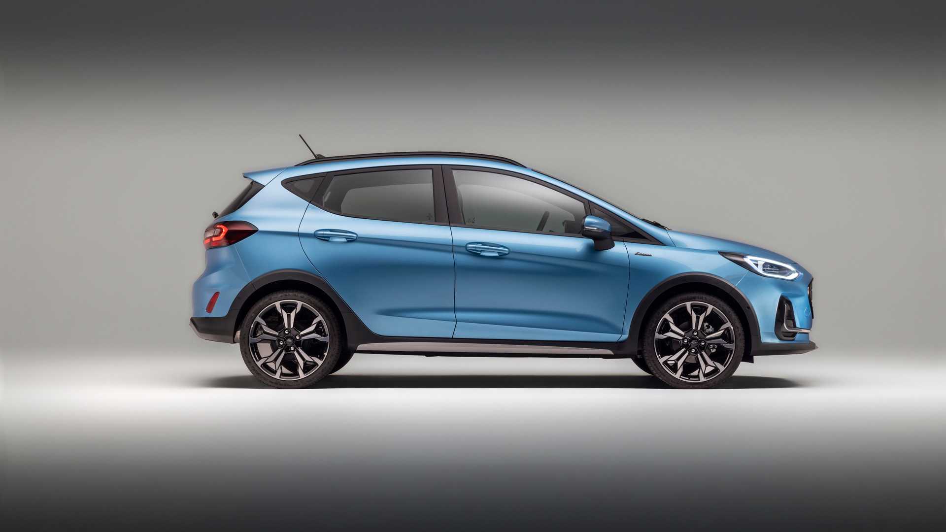 ford-fiesta-active-2022-2