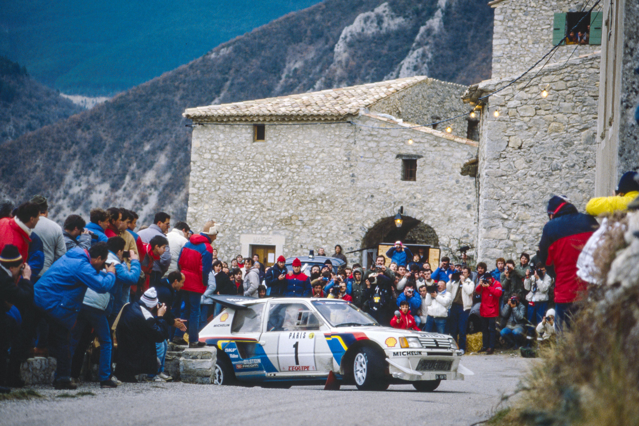 Timo Salonen - Seppo Harjanne (Fin), Peugeot 205 Turbo 16 Evo 2, action during the World Rally Championship 1986 Monte Carlo on january 24 at Monaco - Photo: DPPI