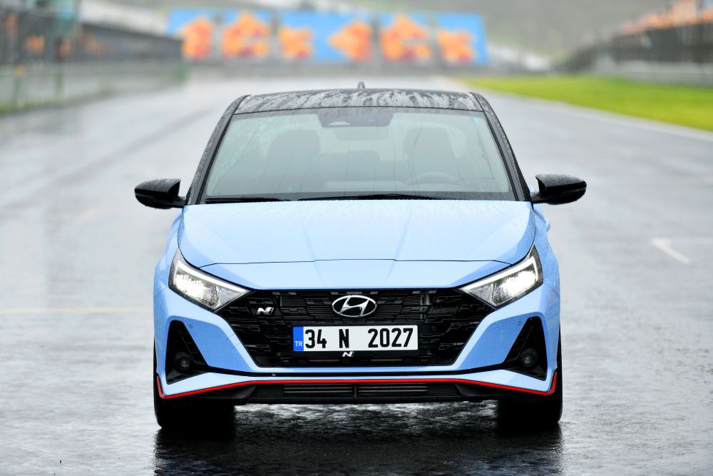 1650371083_Hyundai_i20_N__4_