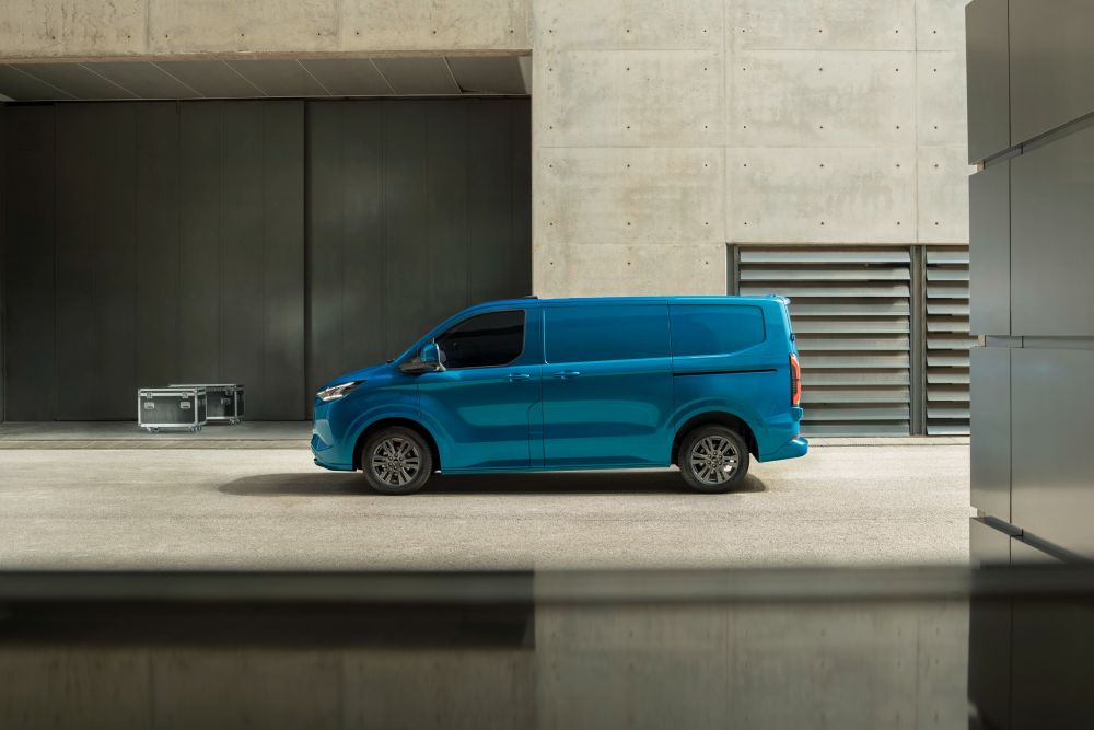 1662625253_2022_FORD_E_TRANSIT_CUSTOM_12